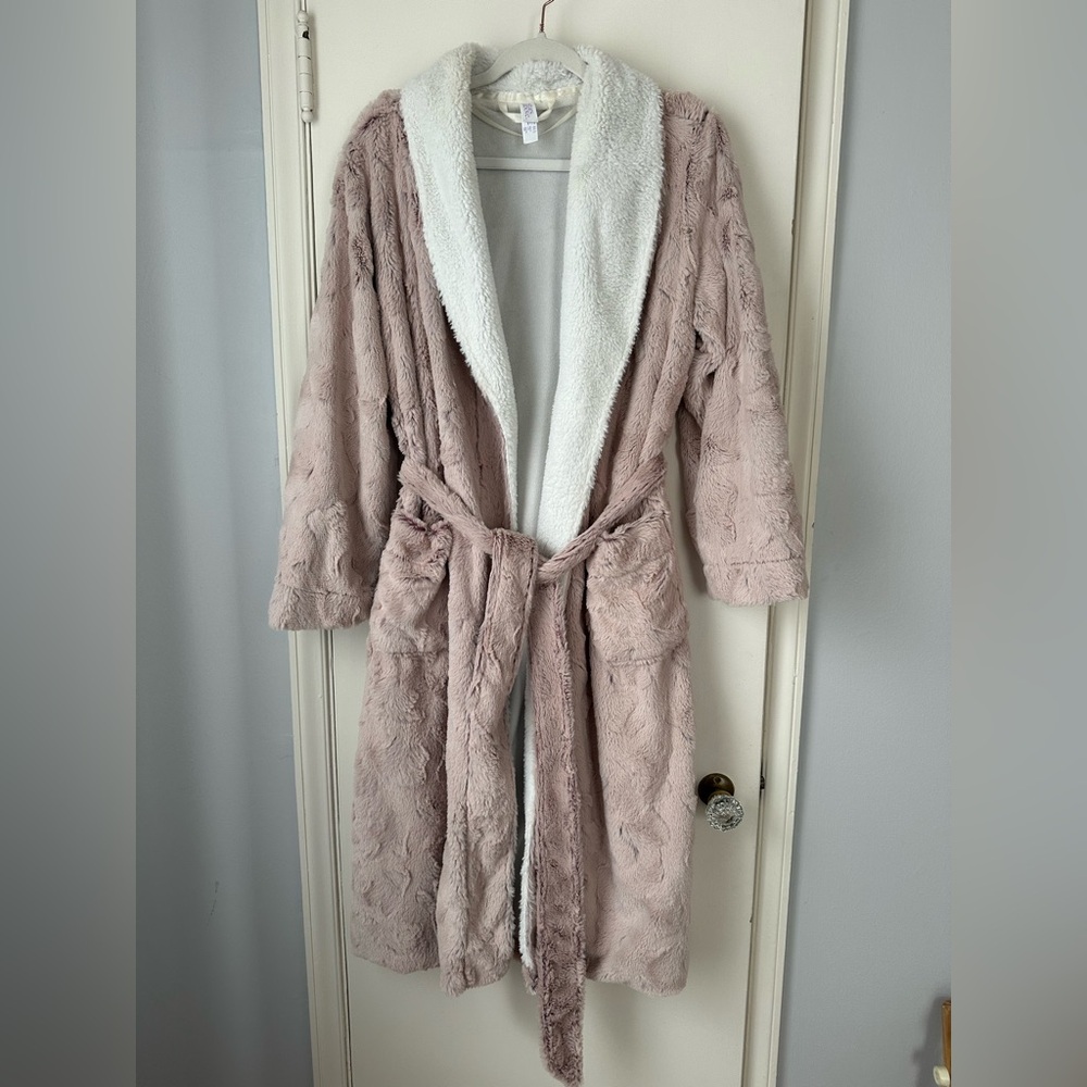 Stars Above Cozy Robe